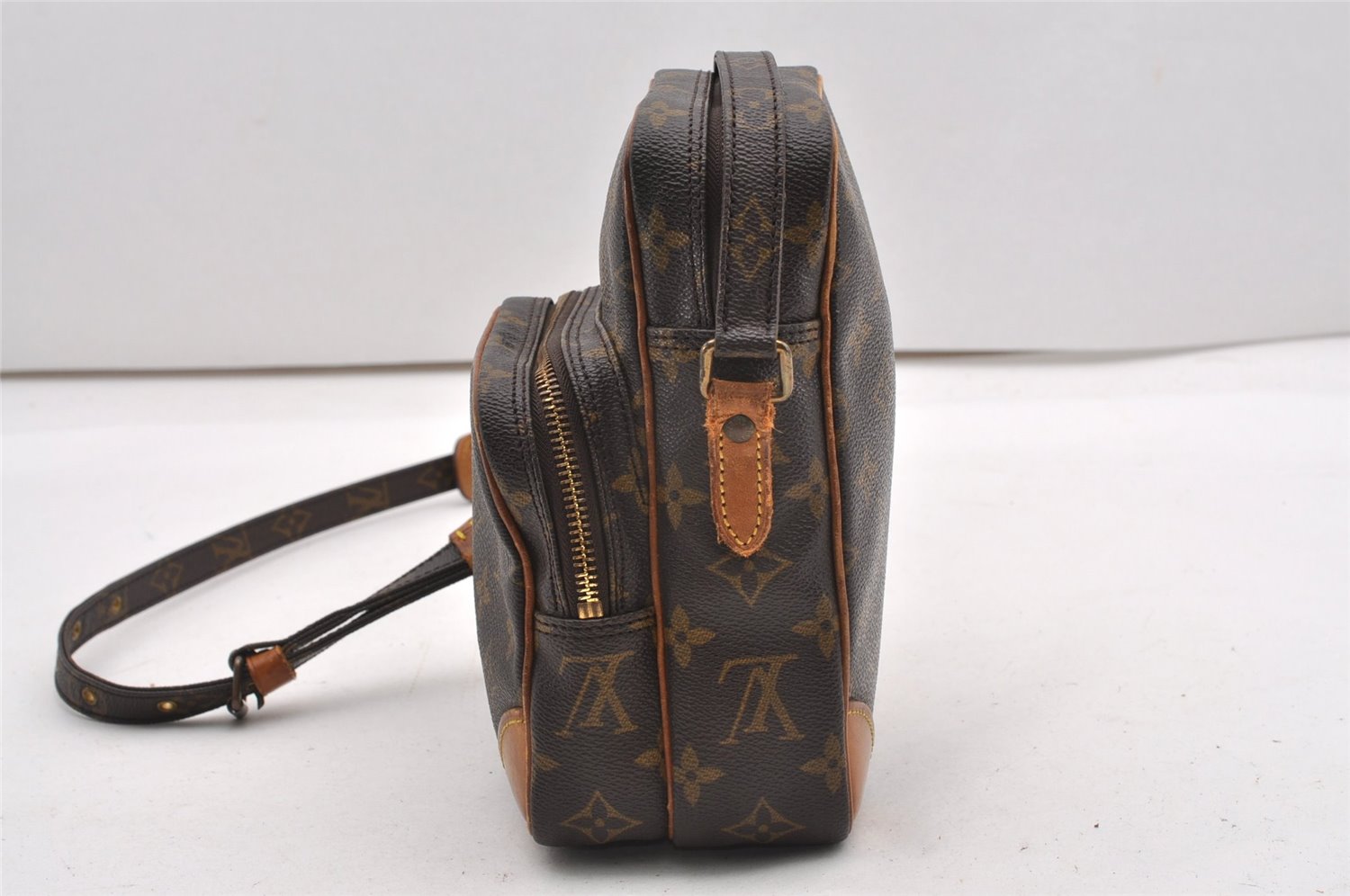 Authentic Louis Vuitton Monogram Amazone Shoulder Cross Bag M45236 LV Junk K4826