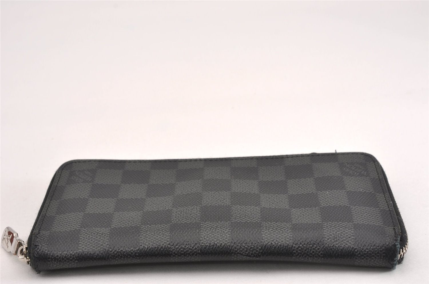 Authentic Louis Vuitton Damier Graphite Zippy Wallet Vertical N63095 LV K4828