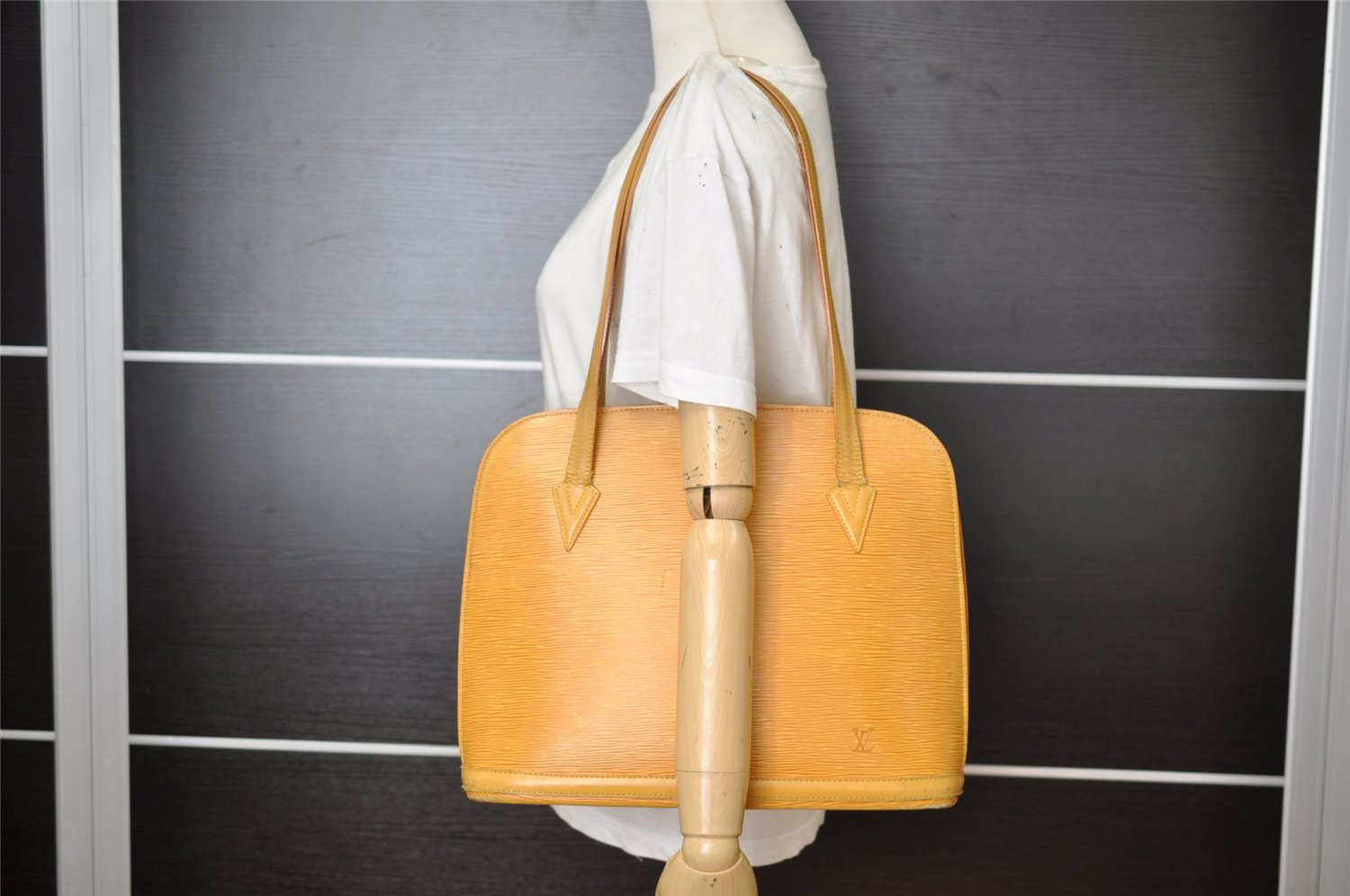 Authentic Louis Vuitton Epi Russac Shoulder Tote Bag Yellow M52289 LV K4857