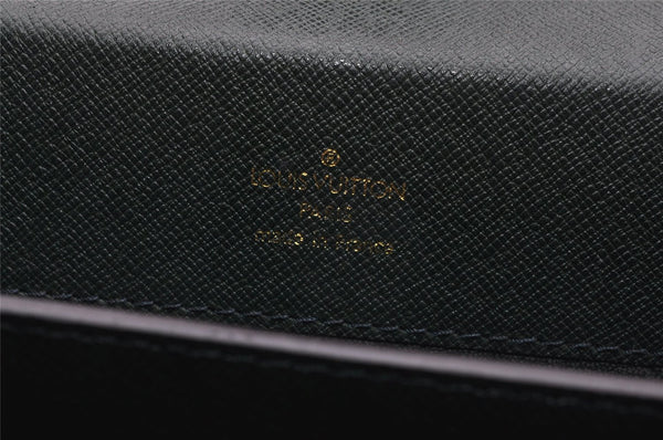 Auth Louis Vuitton Taiga Ural Business Bag Briefcase Green M30024 LV Junk K4861