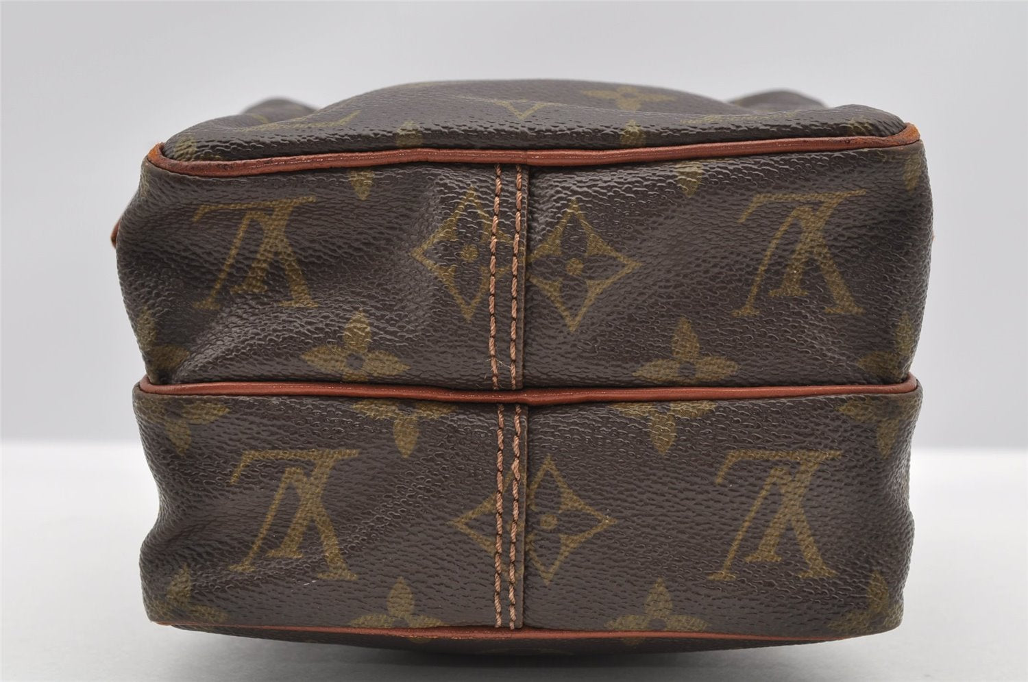 Authentic Louis Vuitton Monogram Amazone Shoulder Cross Bag Old Model Junk K4863