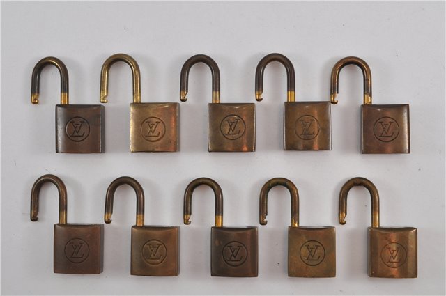 Authentic Louis Vuitton Padlock 10Set Old Model LV K4877