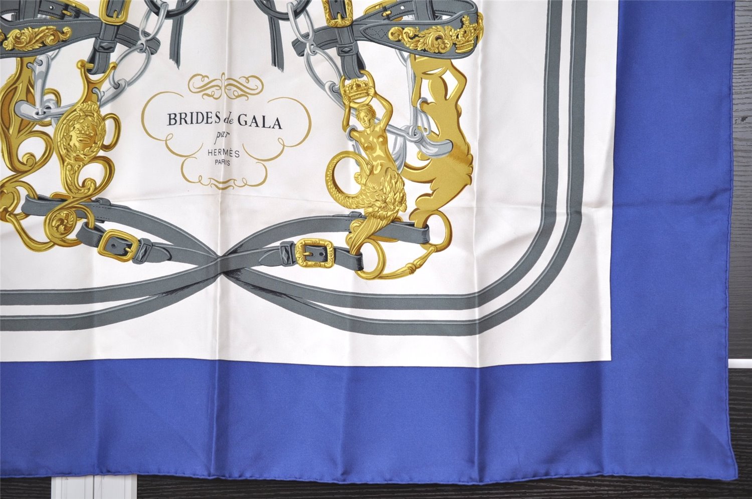 Authentic HERMES Carre 90 Scarf 