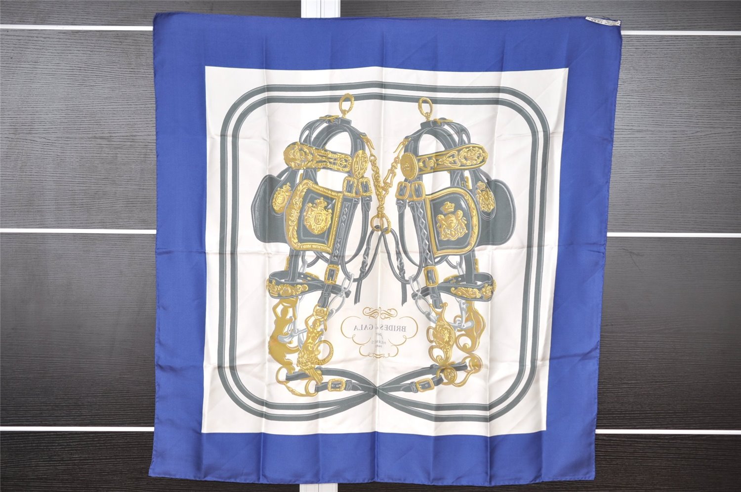 Authentic HERMES Carre 90 Scarf 