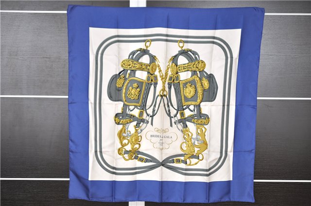 Authentic HERMES Carre 90 Scarf 