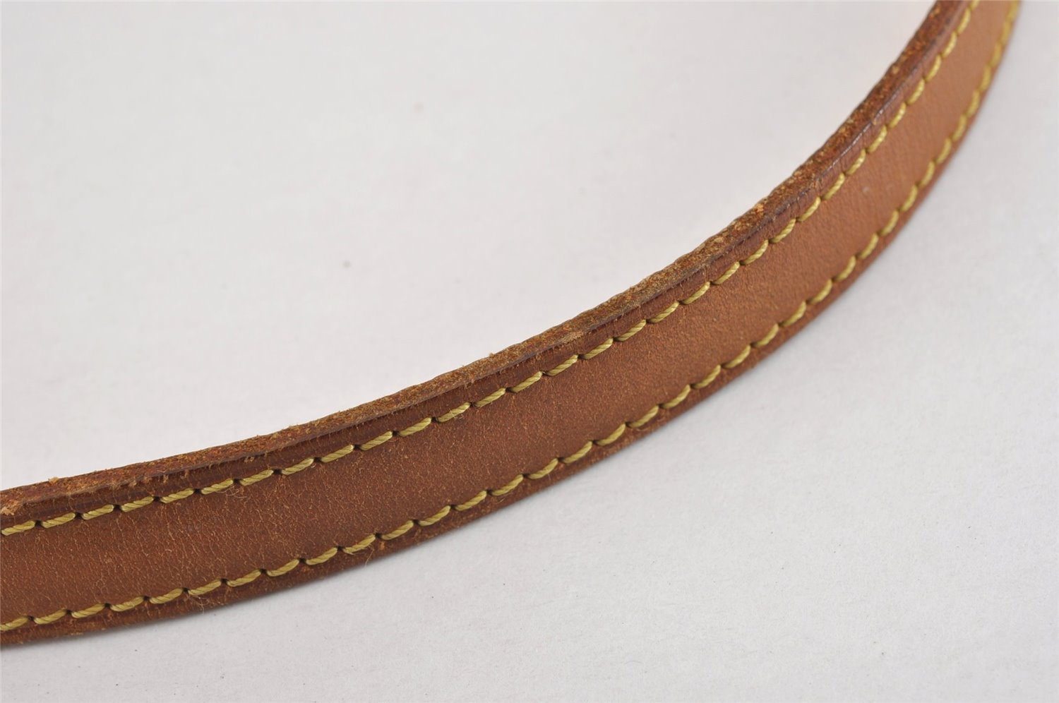 Authentic Louis Vuitton Leather Shoulder Strap For Bucket PM 27.6