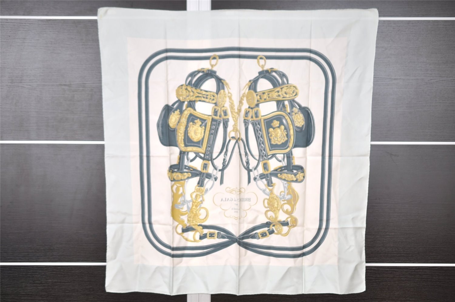 Authentic HERMES Carre 90 Scarf 