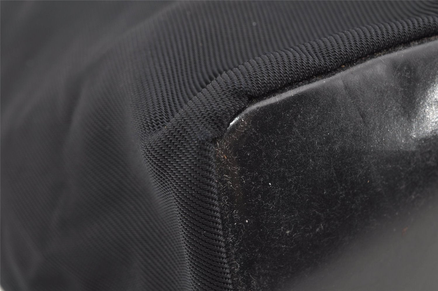 Authentic GUCCI Vintage Bamboo Shoulder Hand Bag Purse Nylon Leather Black K4895