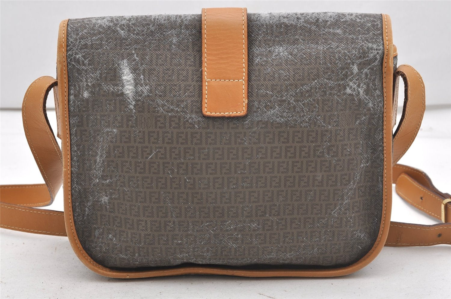 Authentic FENDI Zucchino Shoulder Cross Body Bag PVC Leather Brown Junk K4904