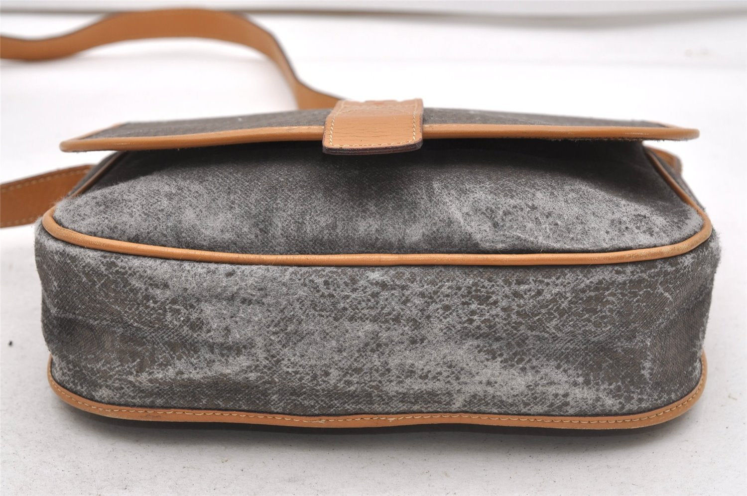 Authentic FENDI Zucchino Shoulder Cross Body Bag PVC Leather Brown Junk K4904