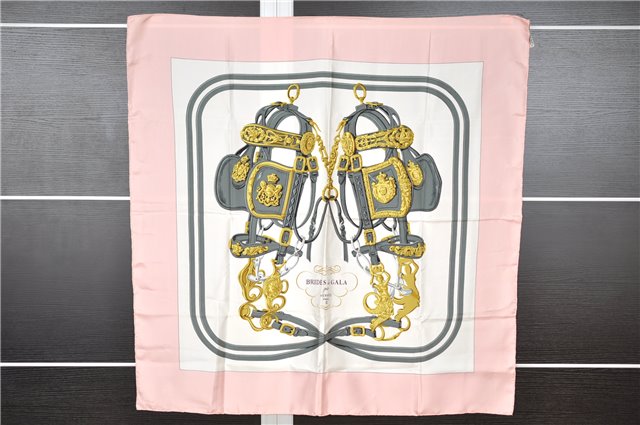 Authentic HERMES Carre 90 Scarf 