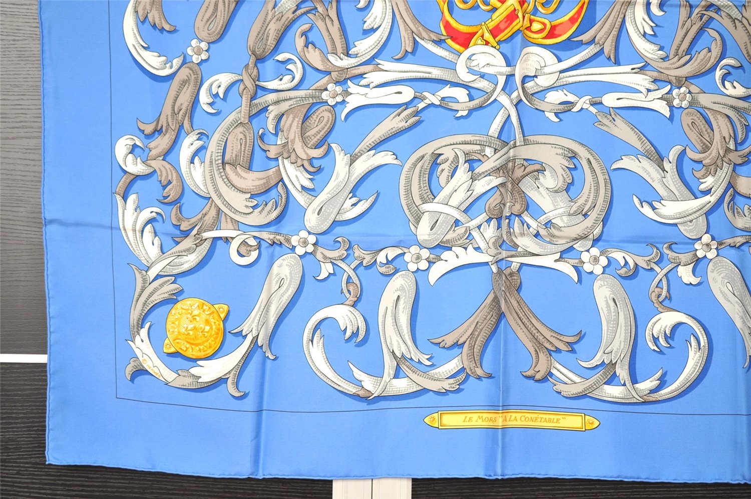 Authentic HERMES Carre 90 Scarf 