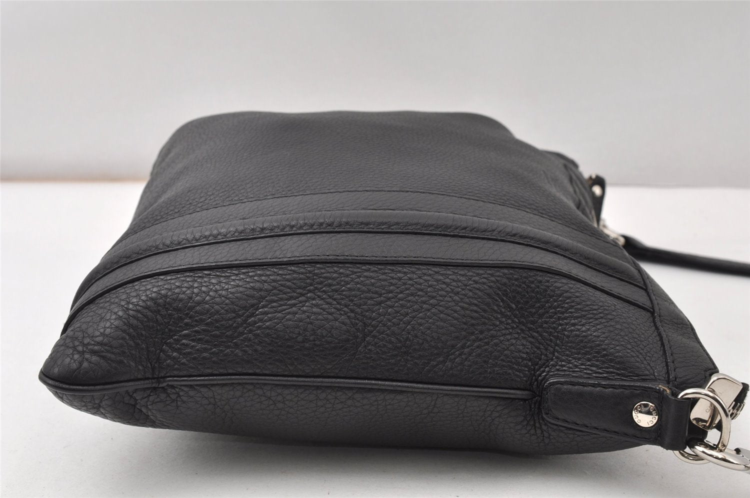 Authentic GUCCI Vintage Shoulder Cross Body Bag Leather 233329 Black K4918