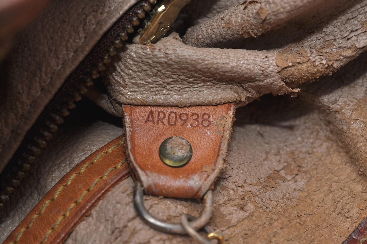 Authentic Louis Vuitton Monogram Bucket GM Shoulder Tote Bag M42236 Junk K4922