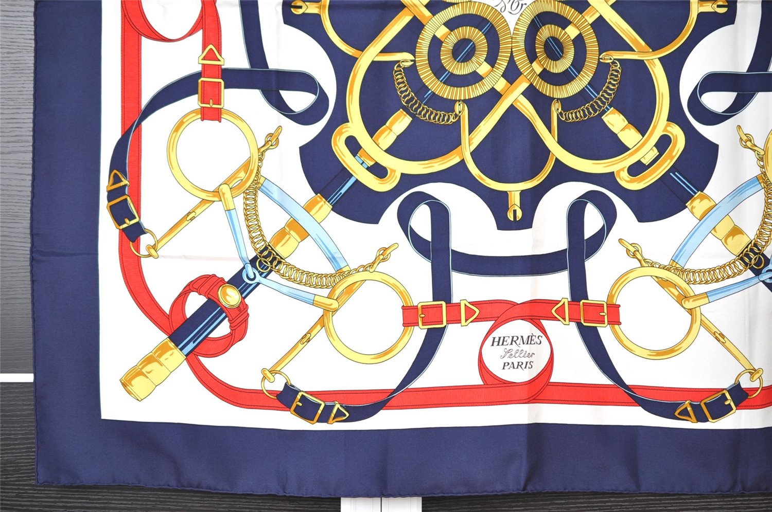 Authentic HERMES Carre 90 Scarf 