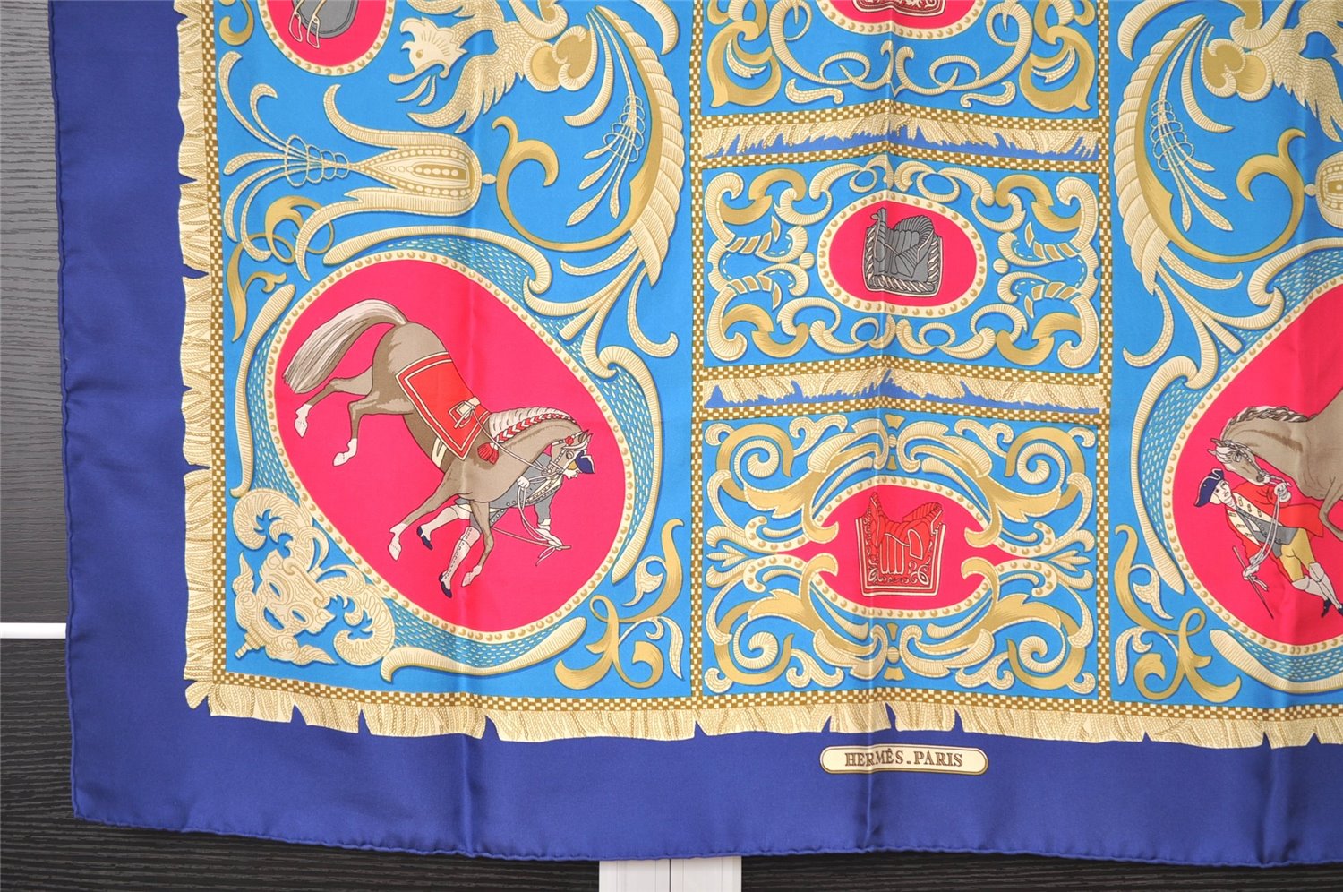 Authentic HERMES Carre 90 Scarf 