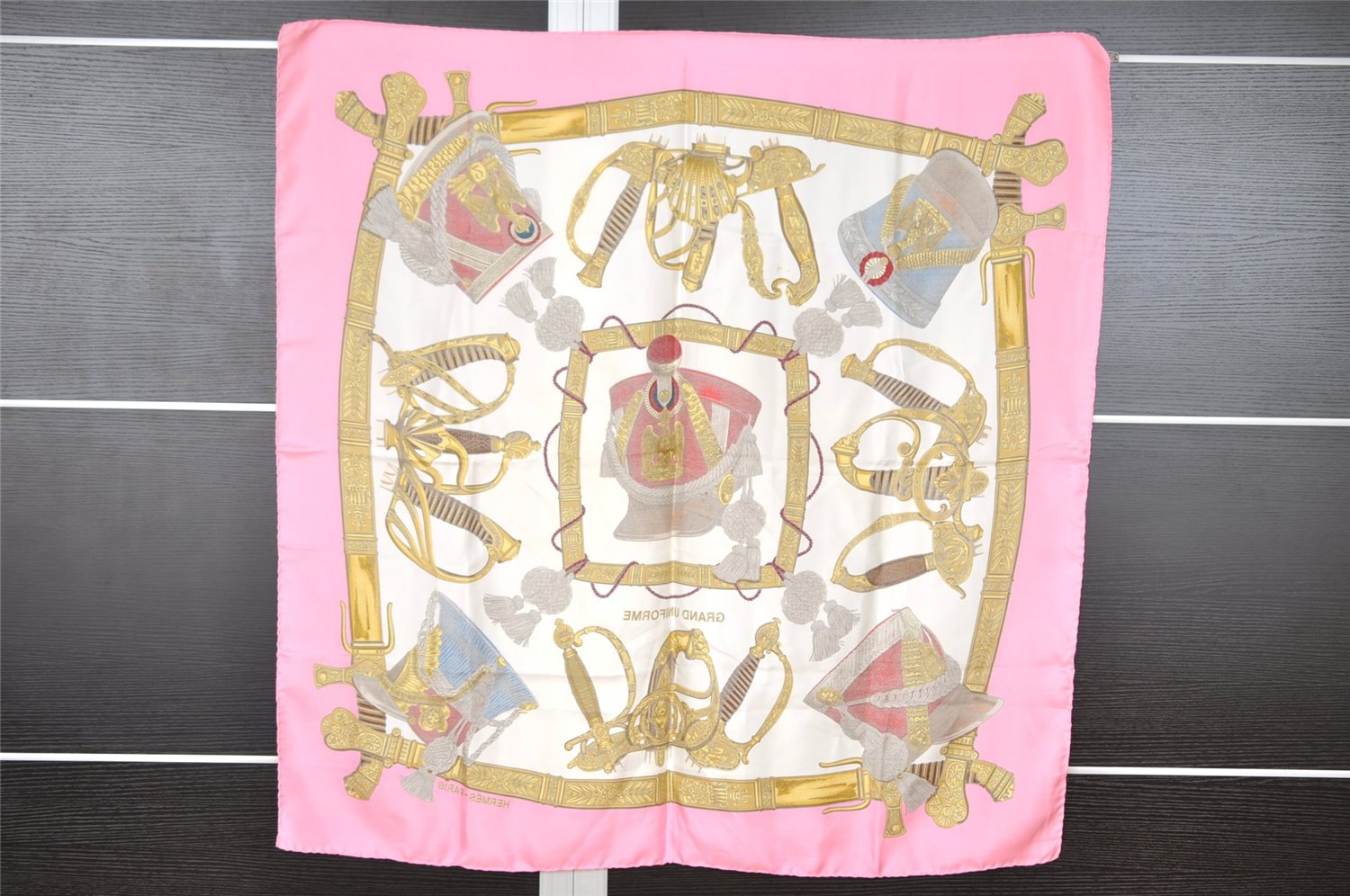 Authentic HERMES Carre 90 Scarf 