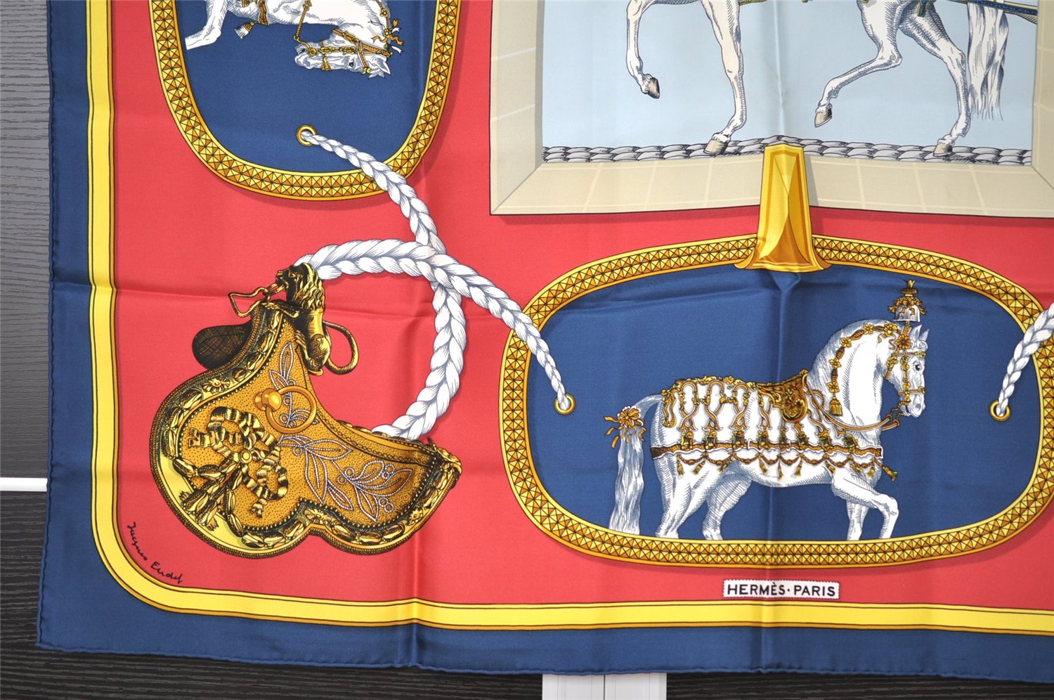 Authentic HERMES Carre 90 Scarf 