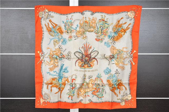 Authentic HERMES Carre 90 Scarf 