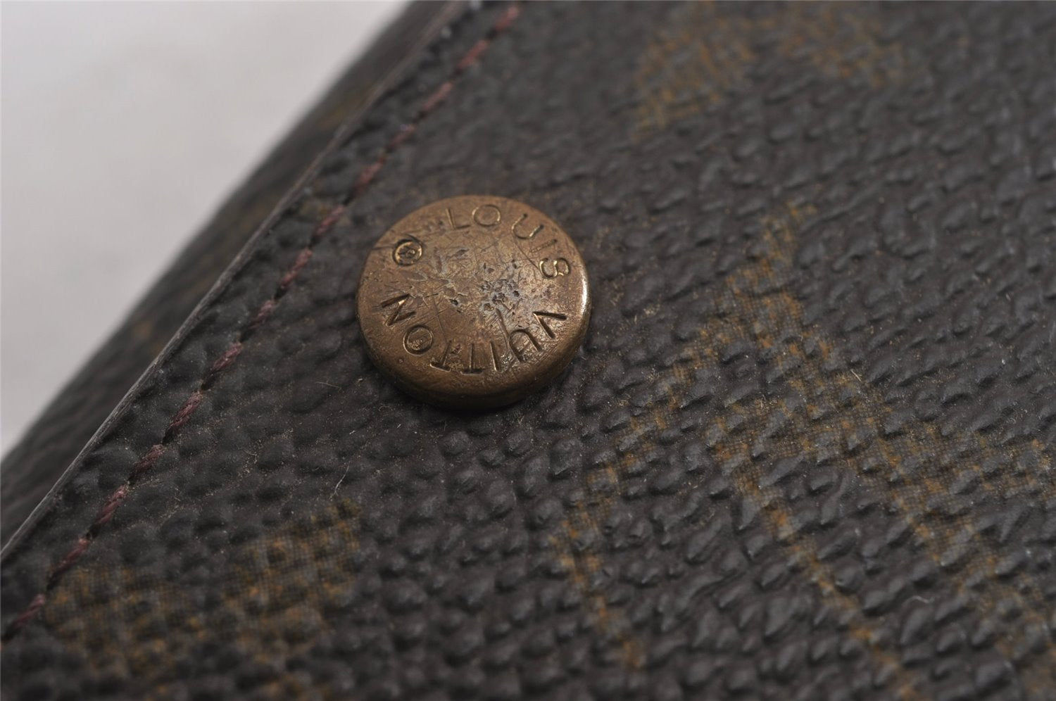 Authentic Louis Vuitton Monogram Multicles 4 Four Hooks Key Case M62631 LV K4954