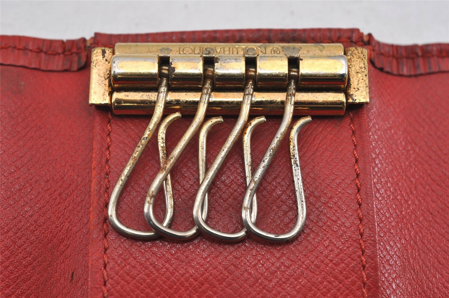 Authentic Louis Vuitton Epi Multicles 4 Key Case Red M63827 LV K4955