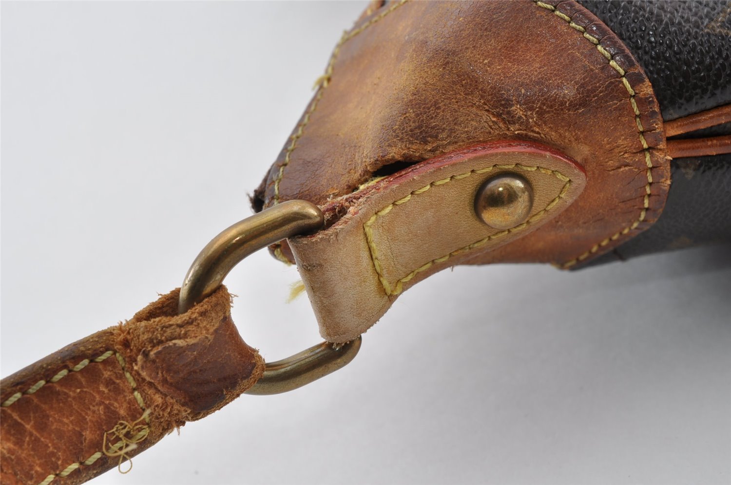 Authentic Louis Vuitton Monogram Odeon PM Shoulder Cross Bag M56390 Junk K4959