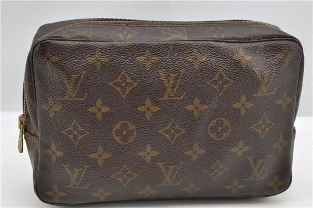 Auth Louis Vuitton Monogram Trousse Toilette 23 Clutch Hand Bag M47524 LV K4983