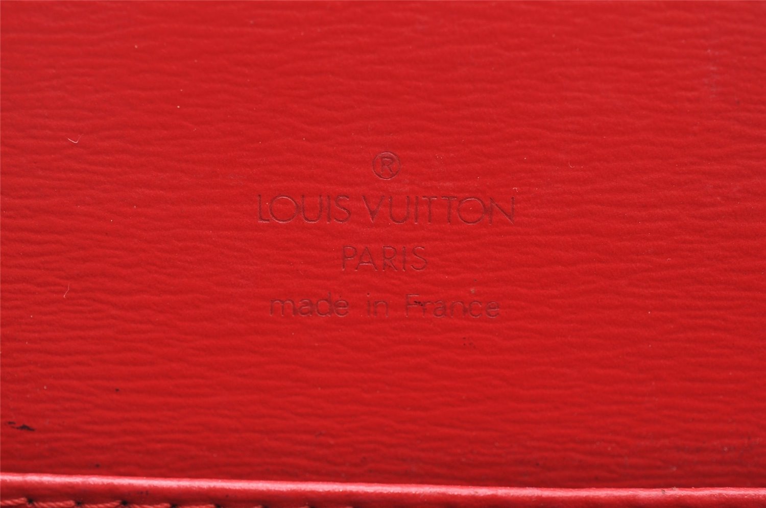 Authentic Louis Vuitton Epi Capucines Shoulder Cross Bag Red M52347 LV K4989