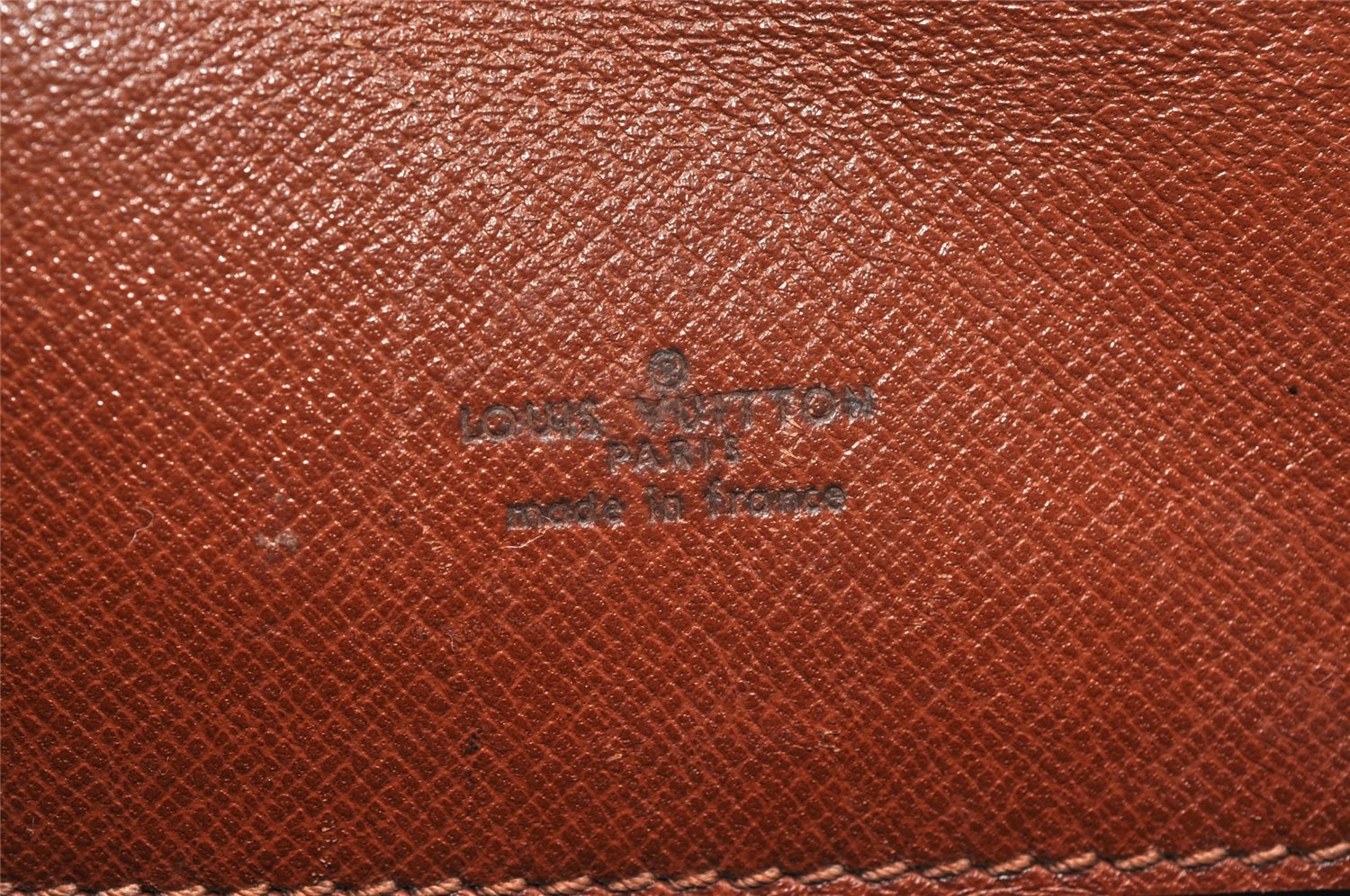 Authentic Louis Vuitton Monogram Saint Cloud MM M51243 Shoulder Cross Bag K4996