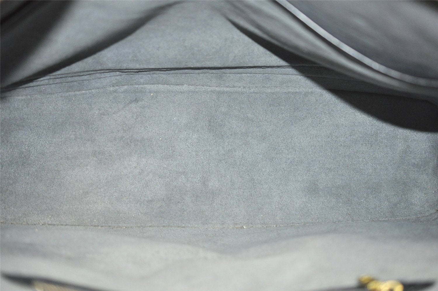 Authentic Louis Vuitton Epi Lussac Shoulder Tote Bag Black M52282 LV K5004