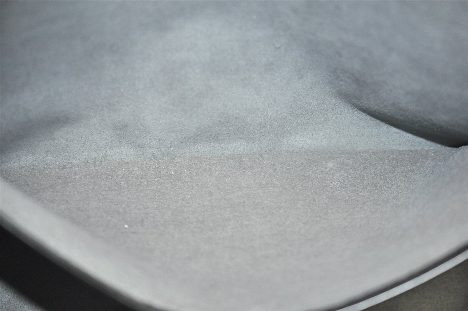 Authentic Louis Vuitton Epi Lussac Shoulder Tote Bag Black M52282 LV K5004