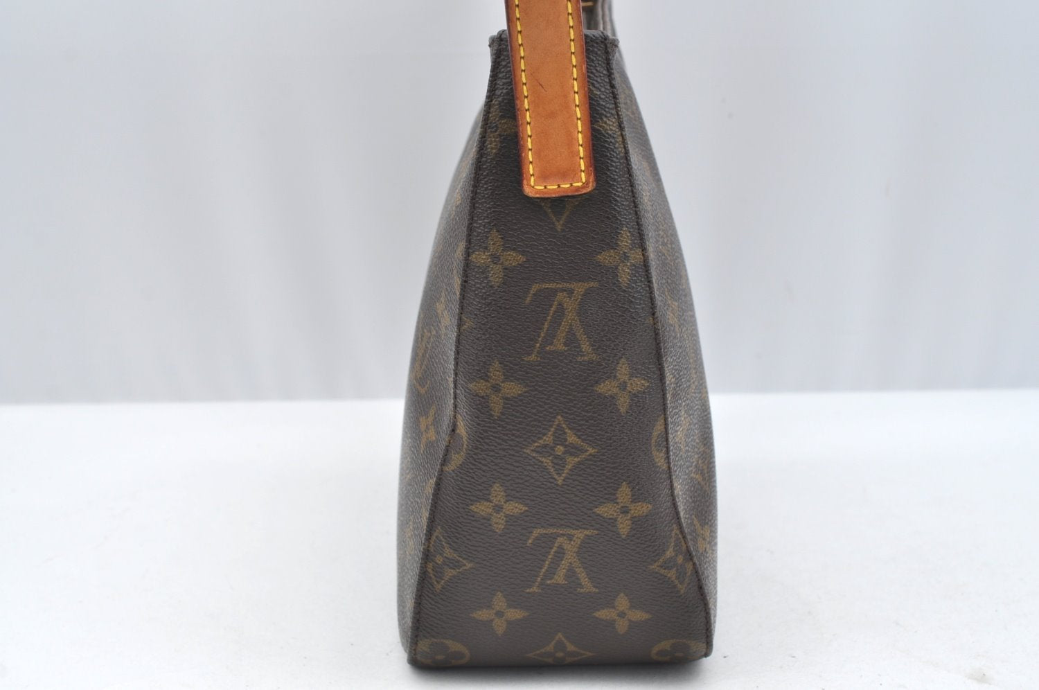 Authentic Louis Vuitton Monogram Looping MM Shoulder Bag M51146 LV Box K5006
