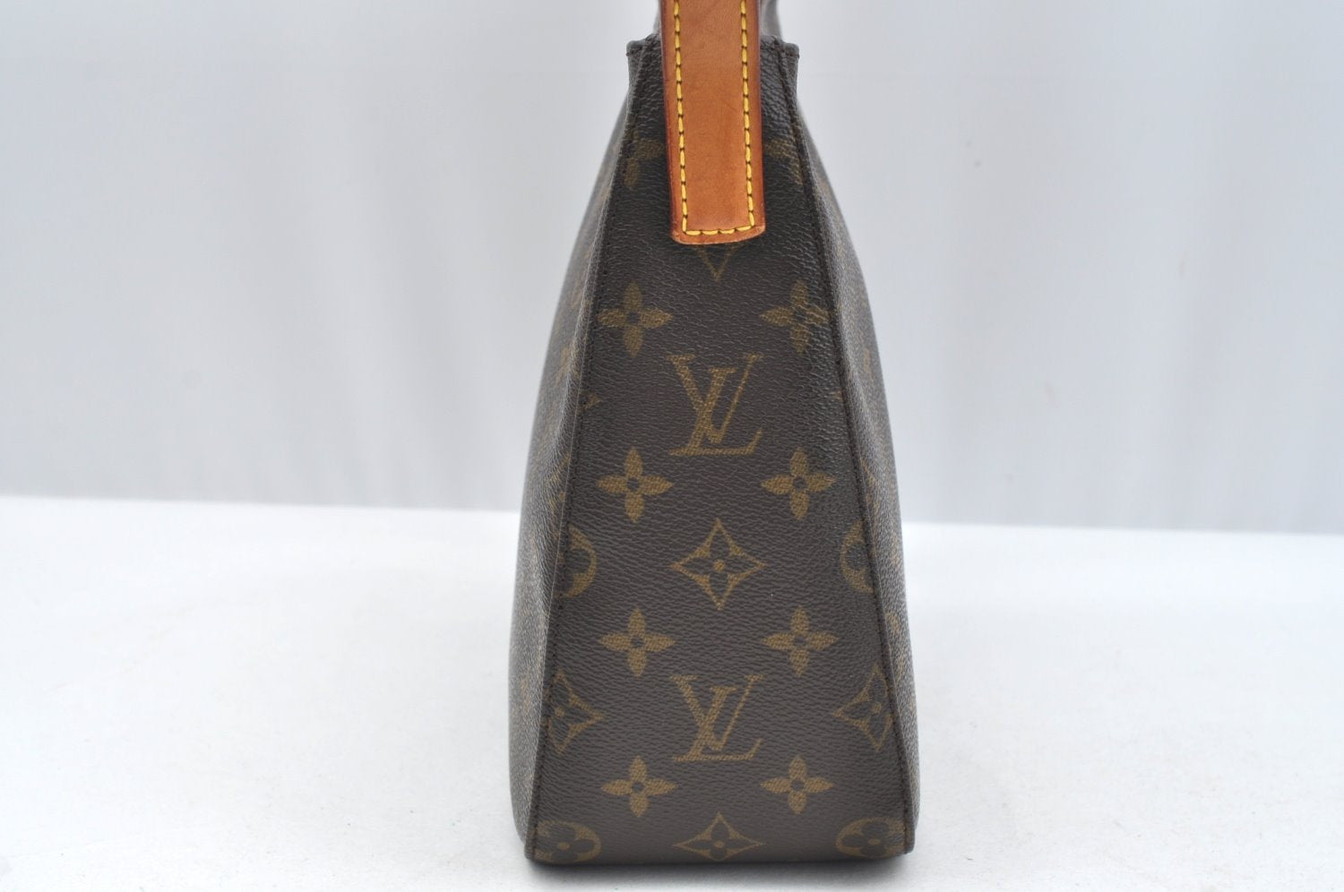 Authentic Louis Vuitton Monogram Looping MM Shoulder Bag M51146 LV Box K5006