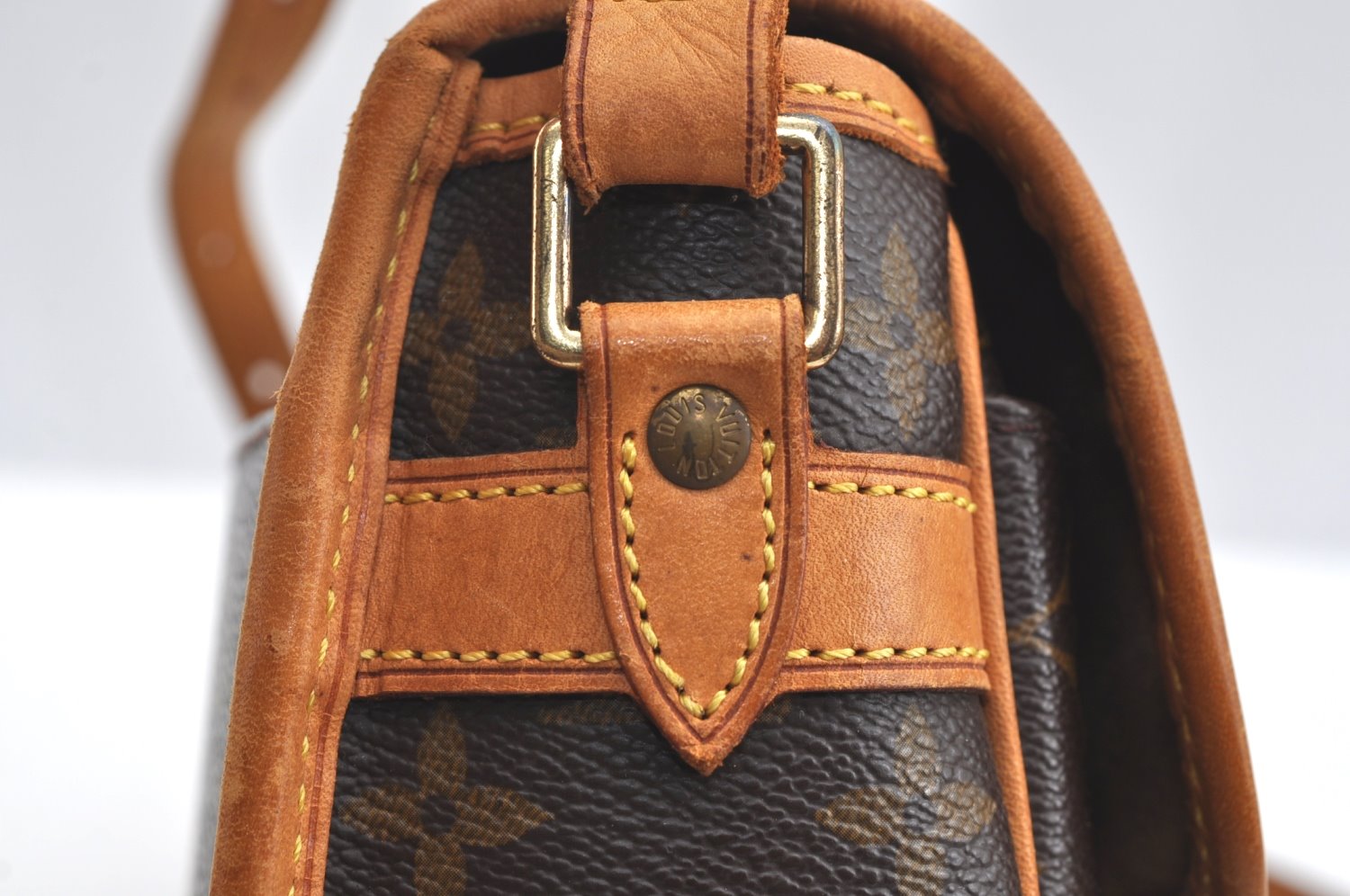 Authentic Louis Vuitton Monogram Sologne Shoulder Cross Body Bag M42250 LV K5007