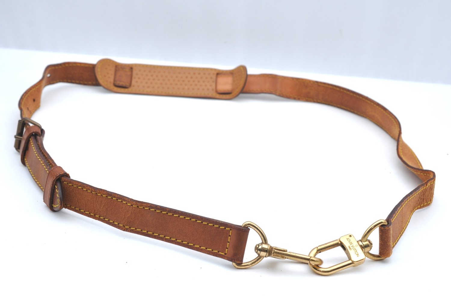 Authentic Louis Vuitton Leather Shoulder Strap Beige 40.2-47.2