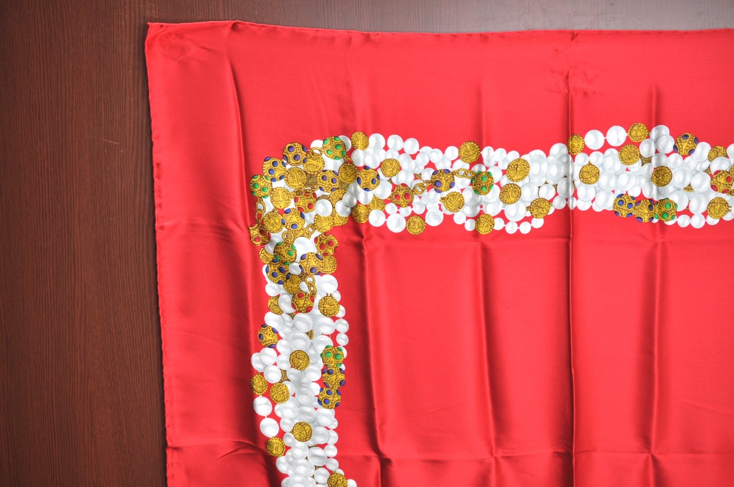 Authentic CHANEL Scarf Jewelry Pearl Motif CC Logo Silk Red K5035