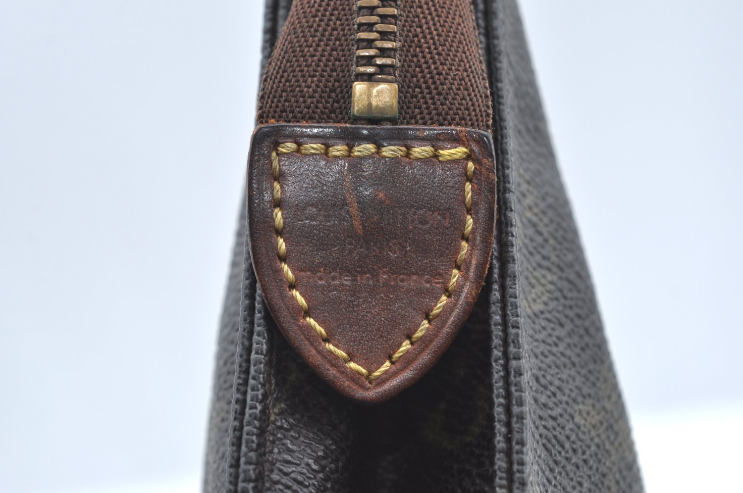 Authentic Louis Vuitton Monogram Poche Toilette 26 M47542 Cosmetics Pouch K5050