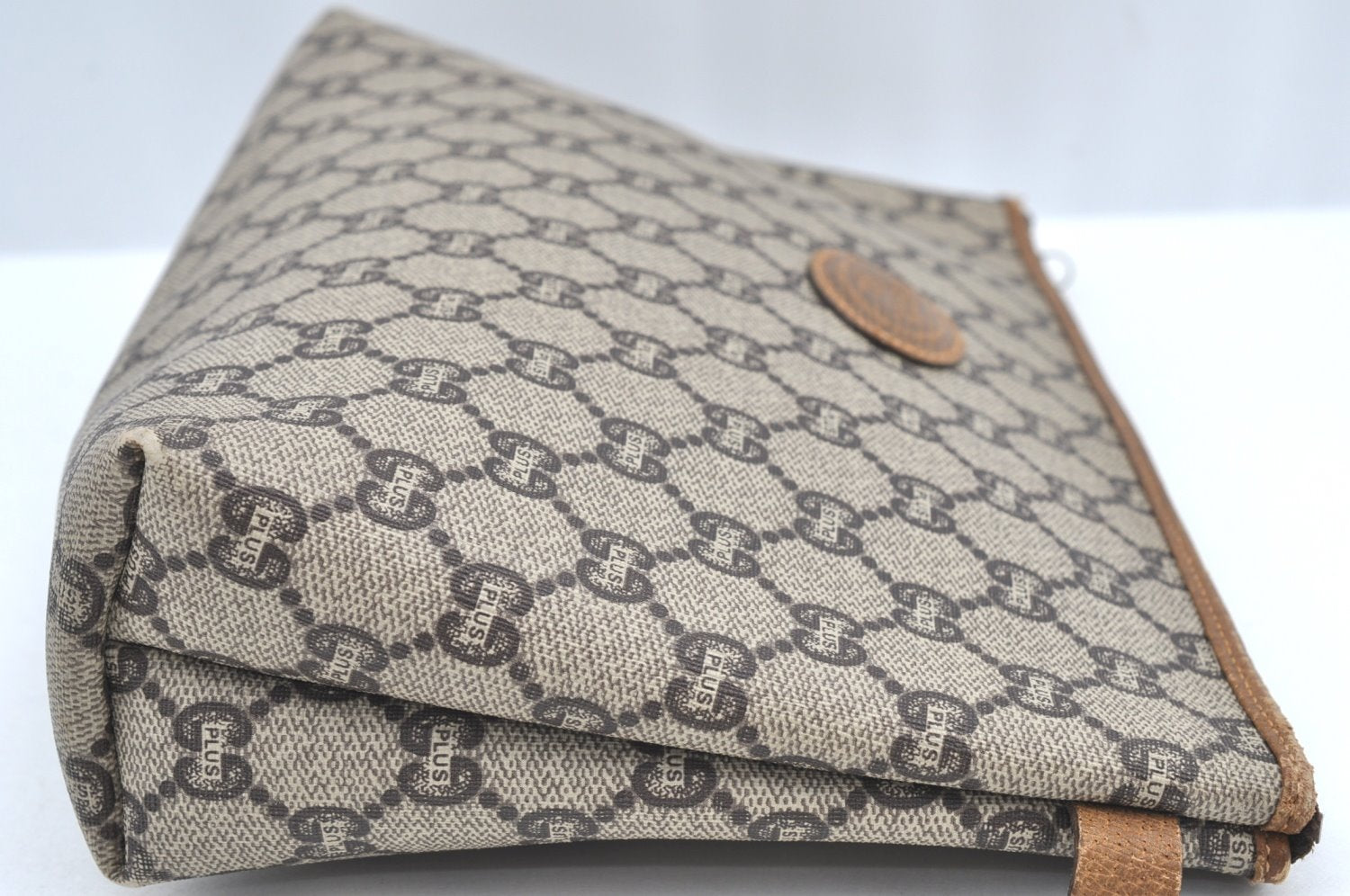 Authentic GUCCI GG Plus Clutch Hand Bag Purse GG PVC Leather Brown K5051