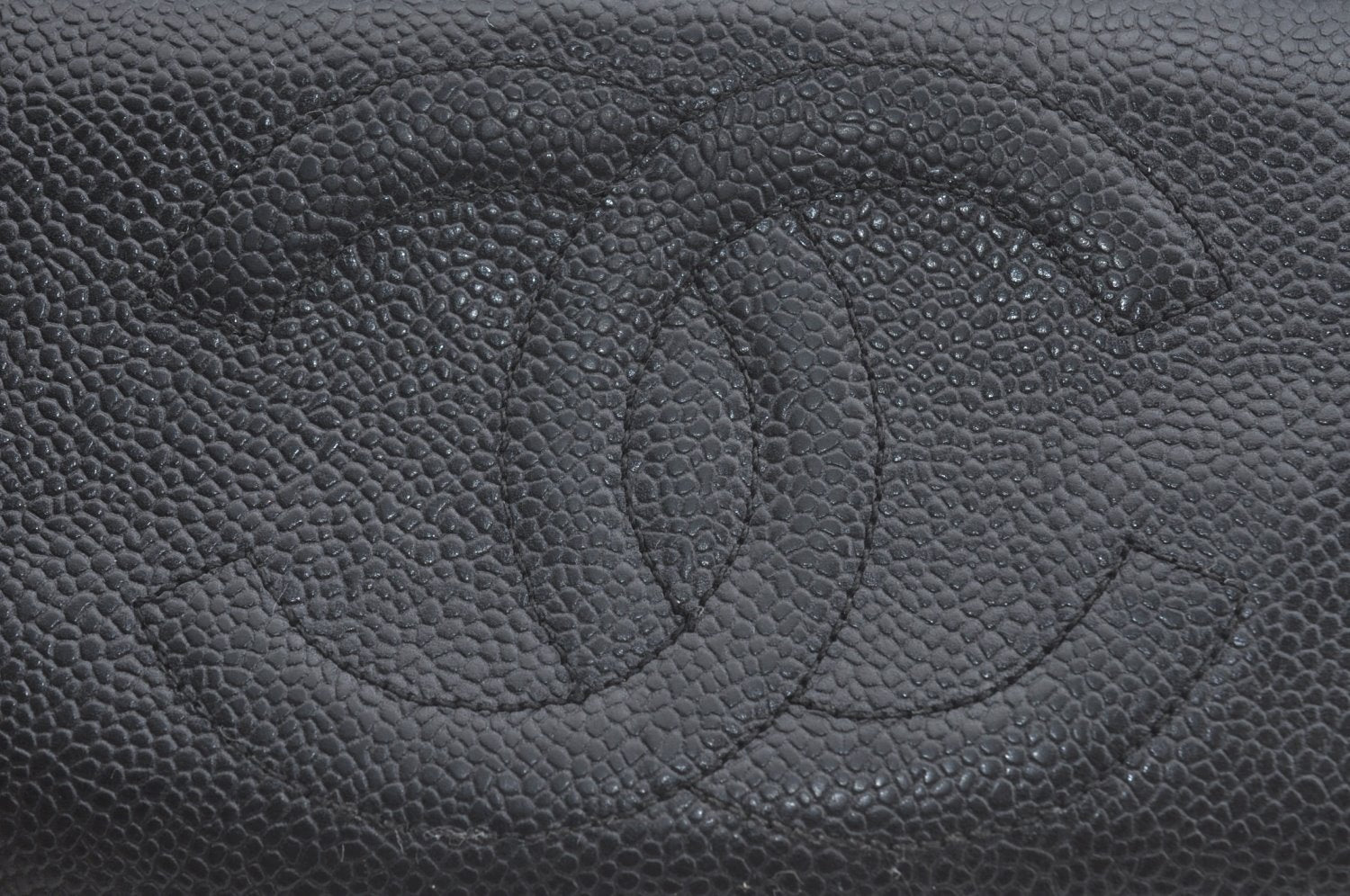 Authentic CHANEL Caviar Skin CC Logo Bifold Long Wallet Purse Black K5053