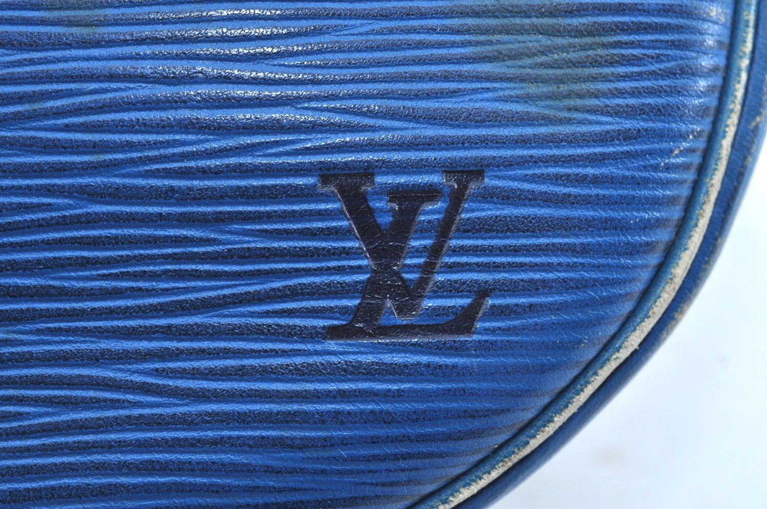 Authentic Louis Vuitton Epi Jeune Fille Shoulder Cross Bag Blue M52155 LV K5057