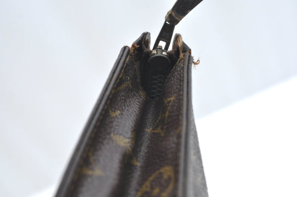 Auth Louis Vuitton Monogram Poche Toilette 26 Cosmetics Pouch Old Model LV K5066