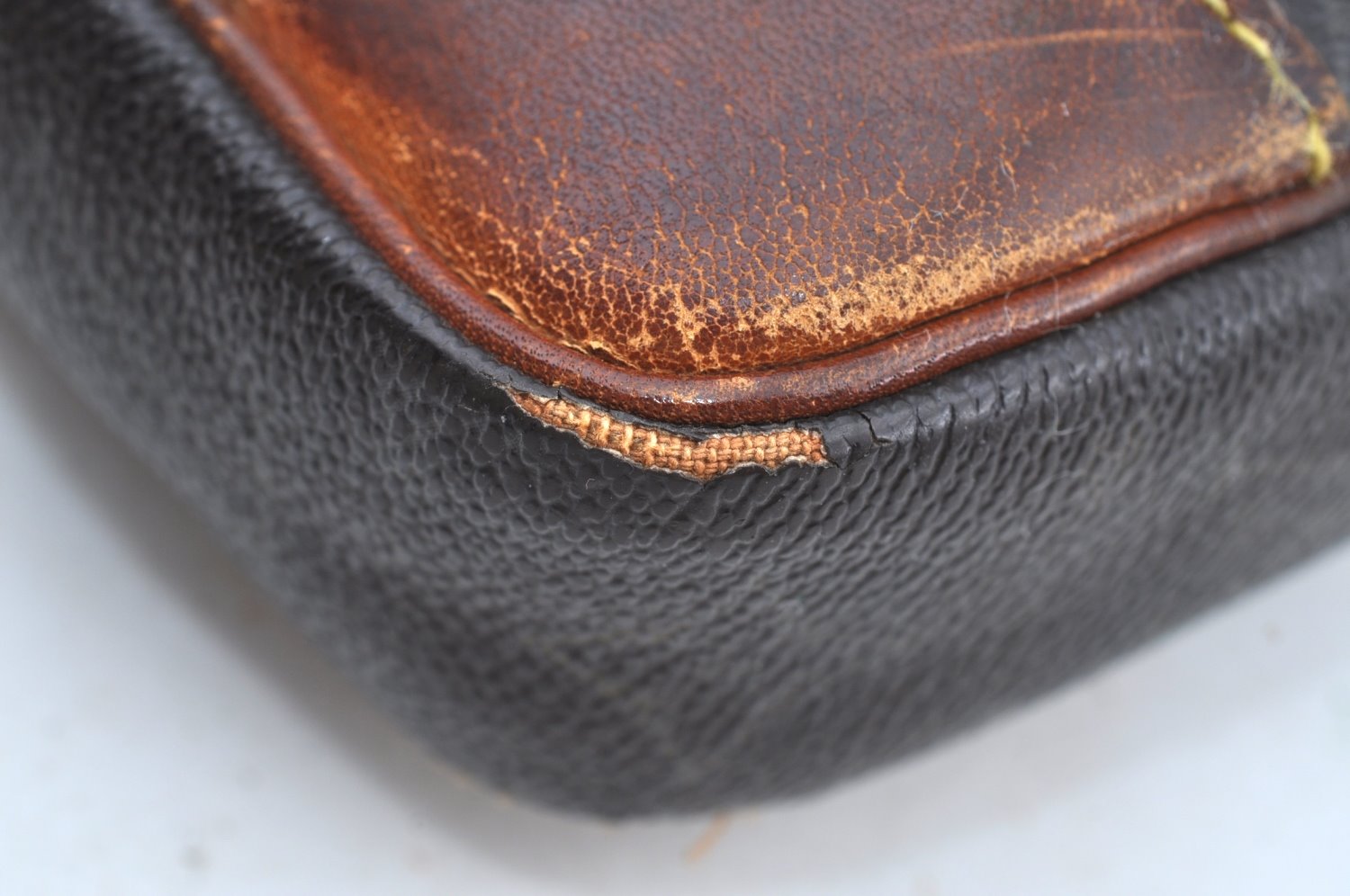 Auth Louis Vuitton Monogram Marly Dragonne GM Clutch Bag Old Model LV Junk K5070