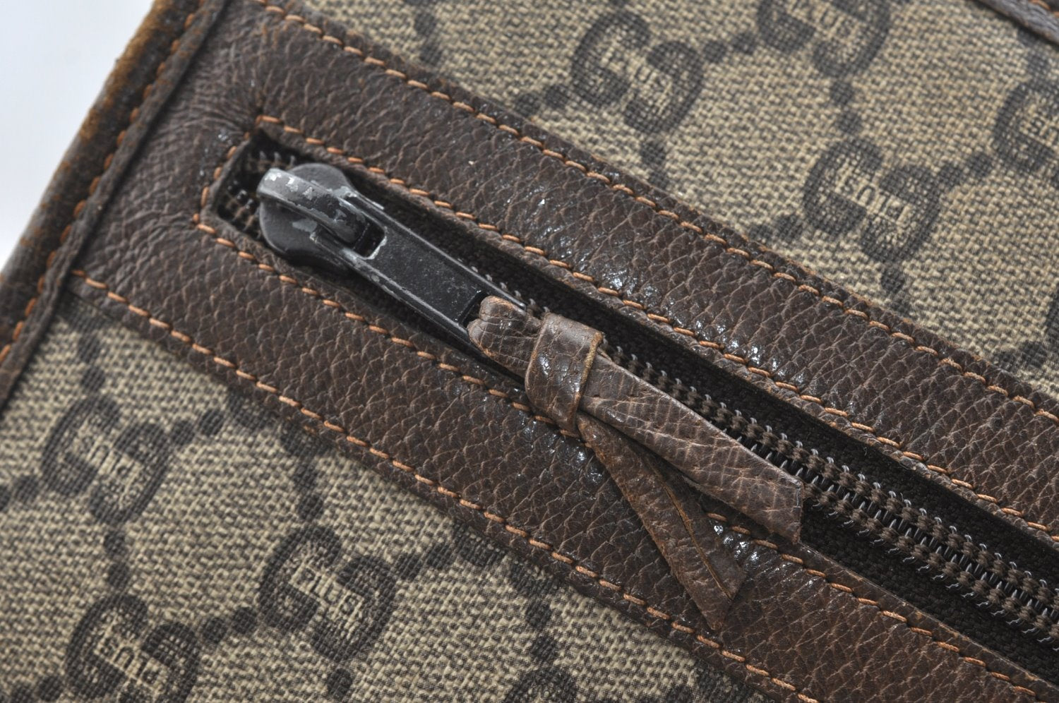 Authentic GUCCI GG Plus Clutch Hand Bag Purse PVC Leather Brown K5074