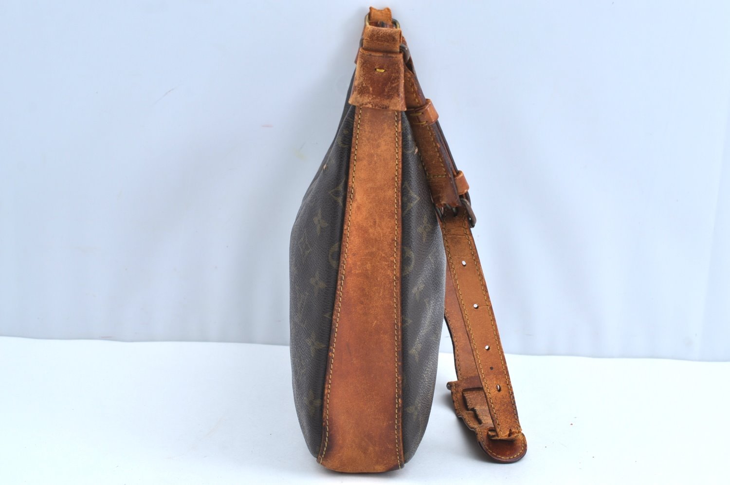 Auth Louis Vuitton Monogram Boulogne 30 Shoulder Cross Bag Old Model Junk K5107