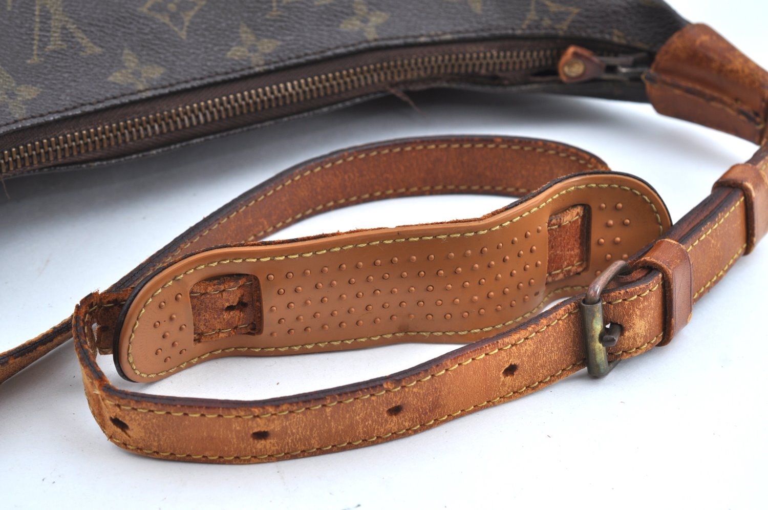 Auth Louis Vuitton Monogram Boulogne 30 Shoulder Cross Bag Old Model Junk K5107