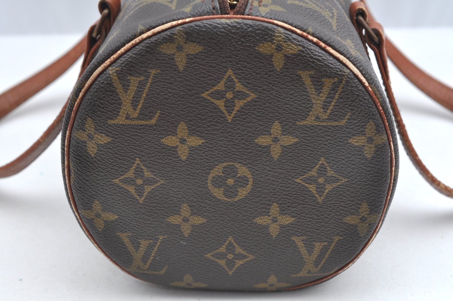 Authentic Louis Vuitton Monogram Papillon 30 Hand Bag Old Model LV K5108