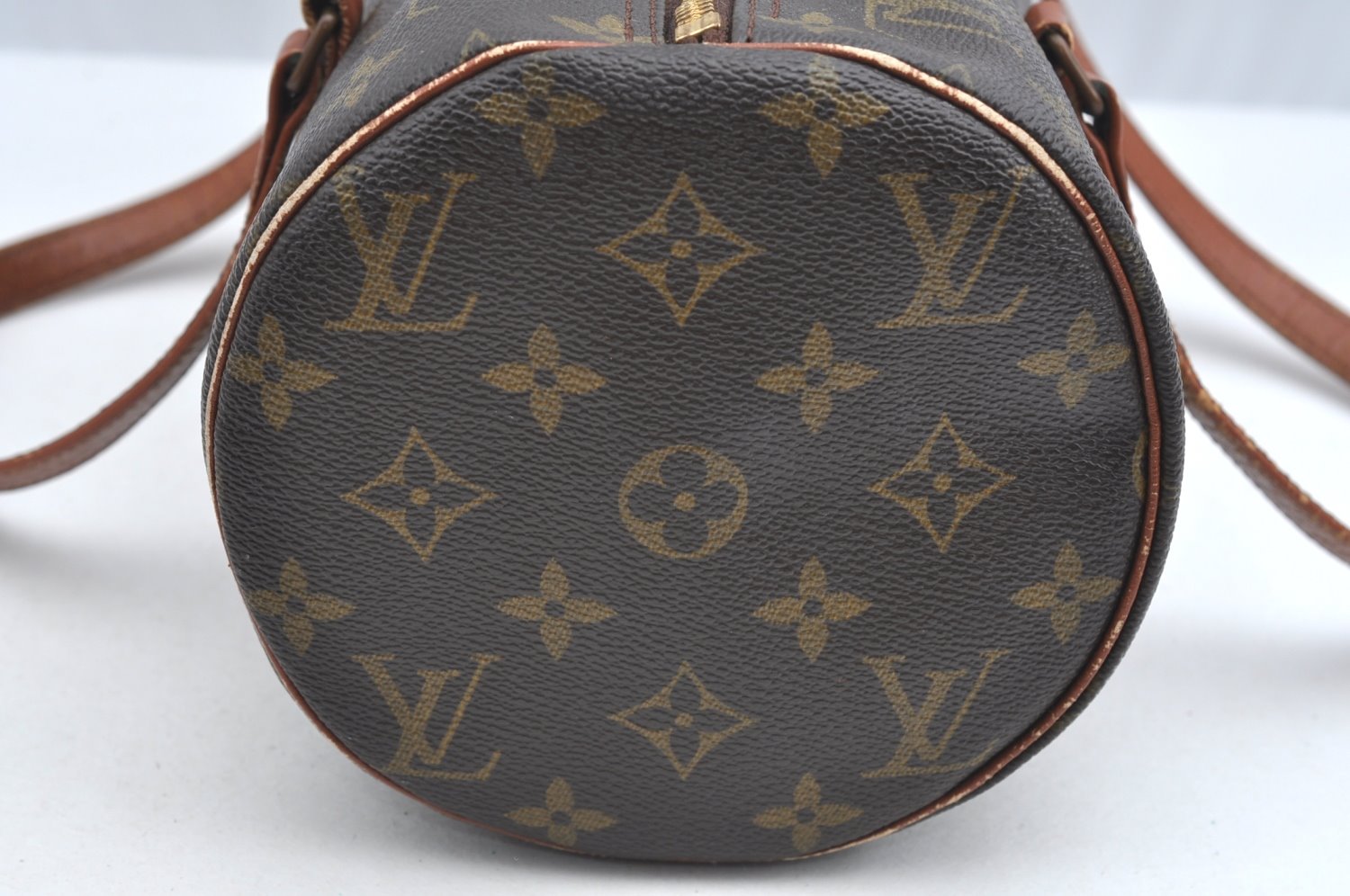 Authentic Louis Vuitton Monogram Papillon 30 Hand Bag Old Model LV K5108