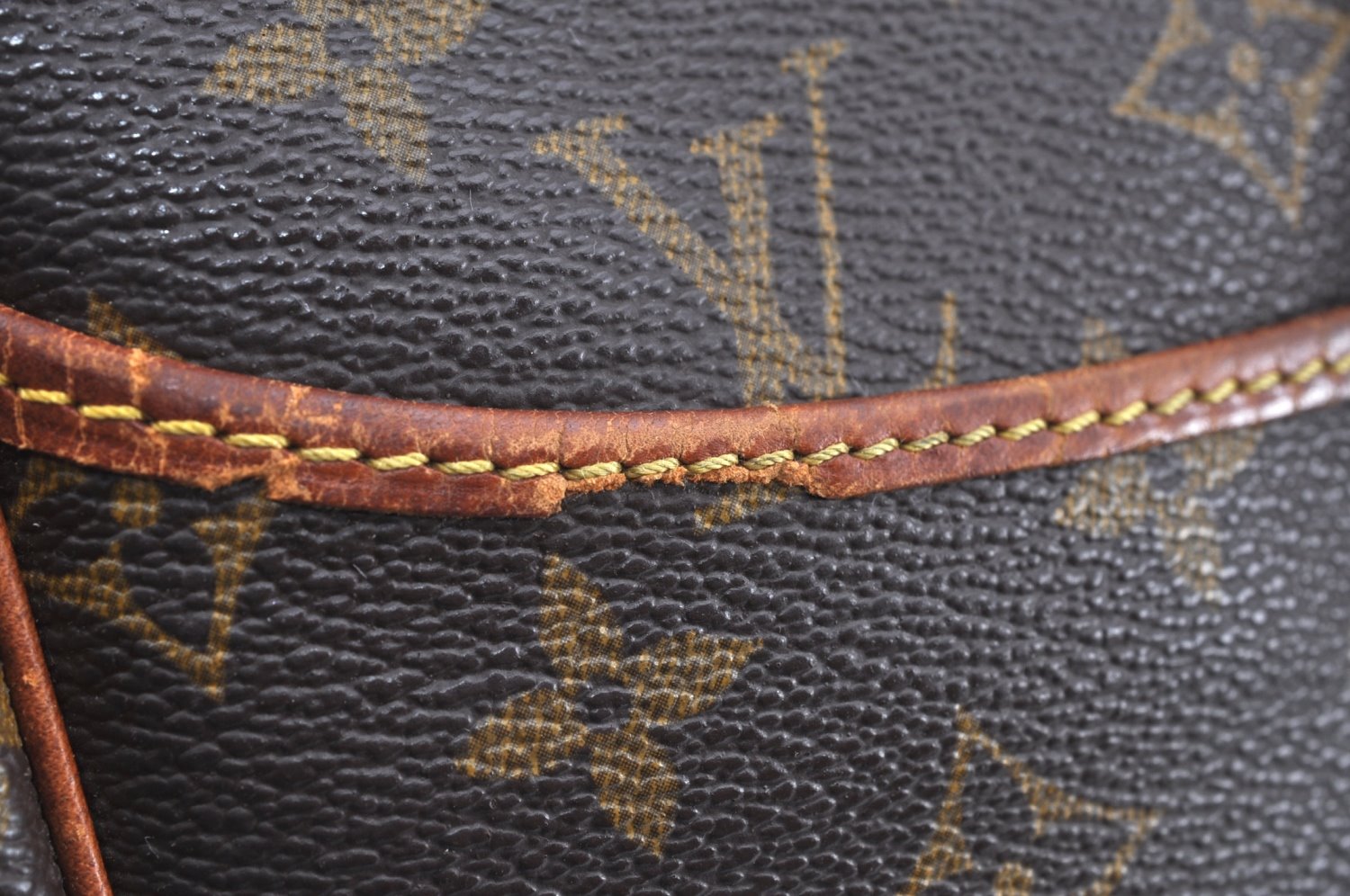 Authentic Louis Vuitton Monogram Deauville Hand Bag M47270 LV K5112