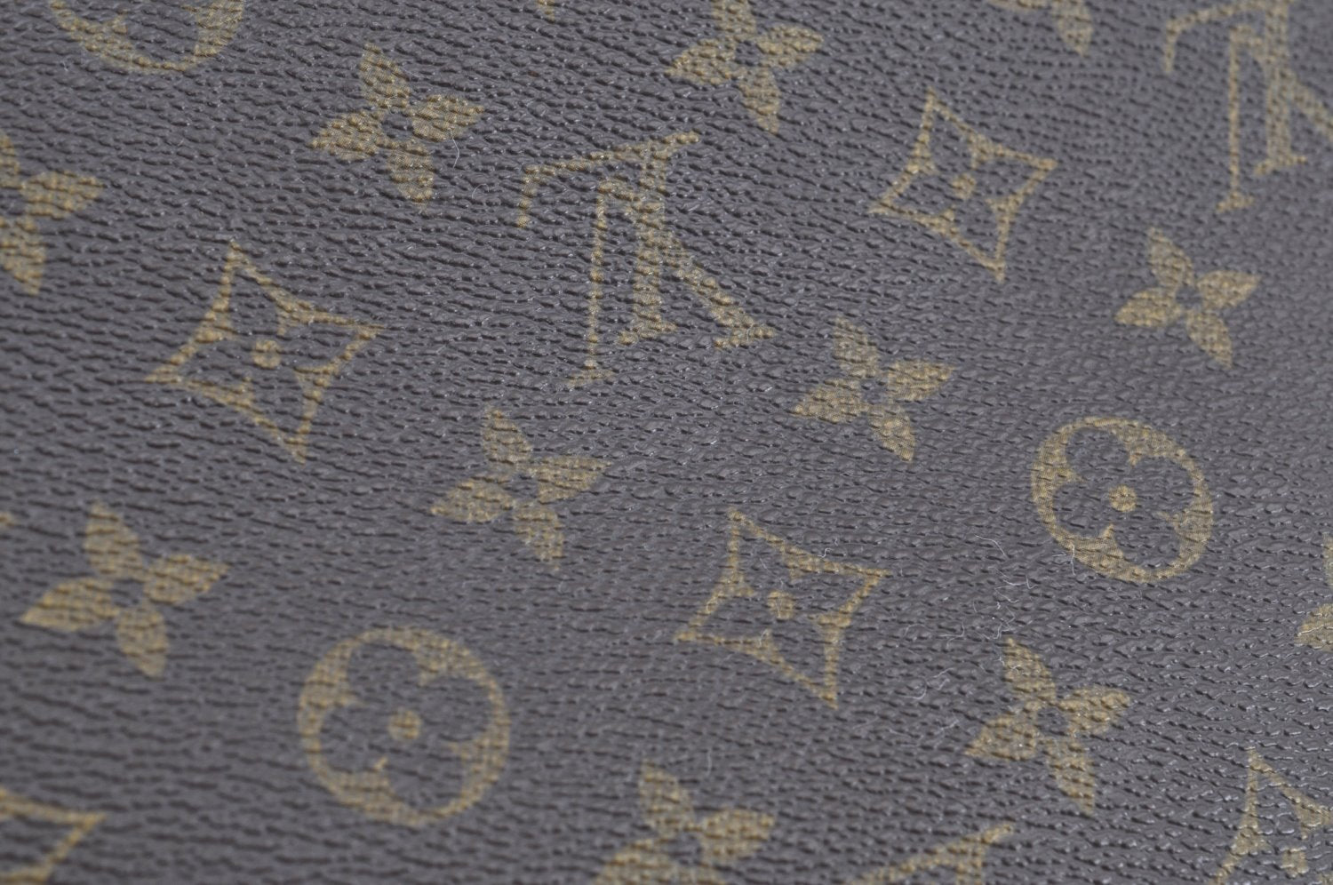 Authentic Louis Vuitton Monogram Cartouchiere MM Shoulder Bag Old Model LV K5114