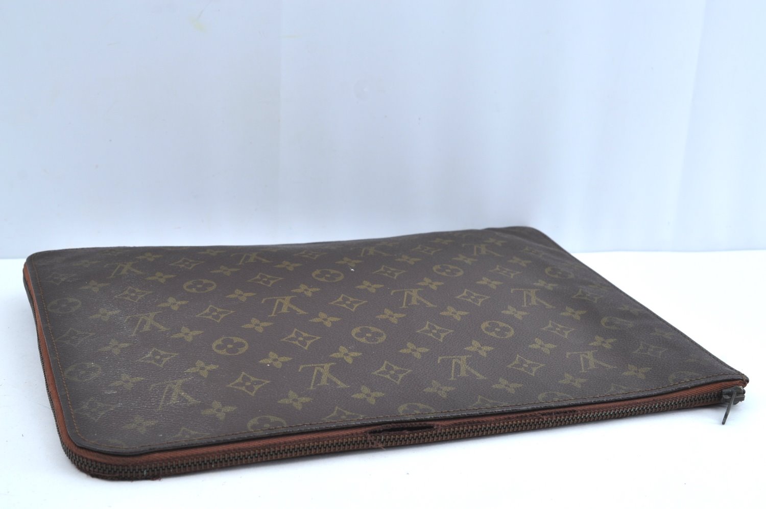 Authentic Louis Vuitton Monogram Poche Documents Document Case Old Model K5118